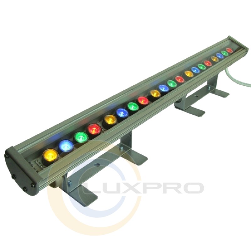Linear rgb. Светодиодный светильник визард. линейный прожектор rgb уличный. линейные светильники цветные. линейный фасадный светильник.