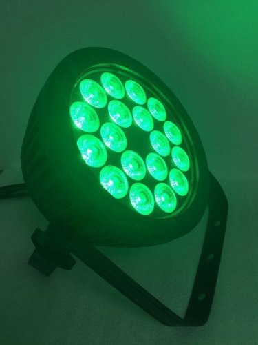 Светодиодный LED прожектор L09 Par64 18*10W RGBW 4in1 IP64 Фото №5 Светодиодный LED прожектор L09 Par64 18*10W RGBW 4in1 IP64 Фото №5
