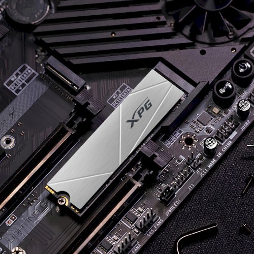 SSD накопитель M.2 2TB PCIe 4.0 XPG GAMMIXS60 Фото №8
