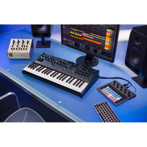 Синтезатор Oberheim TEO-5 Фото №6