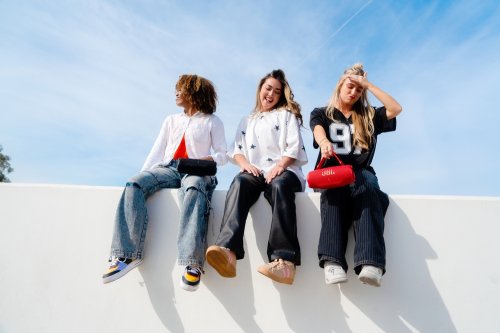 Портативна акустика JBL Flip 7 Red (JBLFLIP7RED) Фото №8 Портативна акустика JBL Flip 7 Red (JBLFLIP7RED) Фото №8