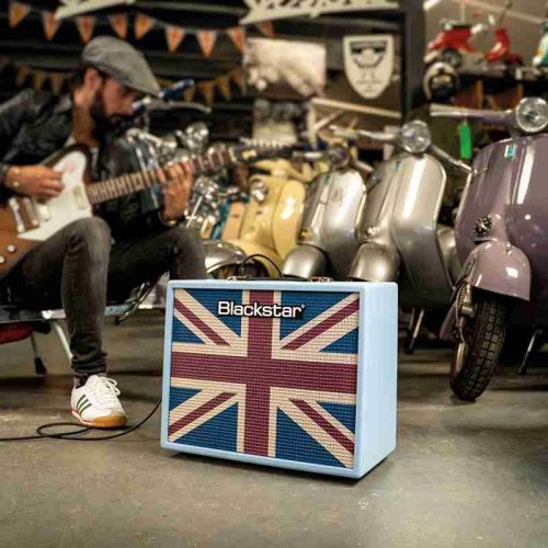 Комбоусилитель DEBUT 50R BABY BLUE UNION FLAG Фото №5
