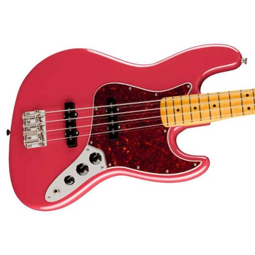 Бас-гітара AMERICAN PROFESSIONAL CLASSIC STRATOCASTER FADED DAKOTA RED Фото №3