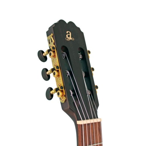 Классическая гитара LUNA Фото №5