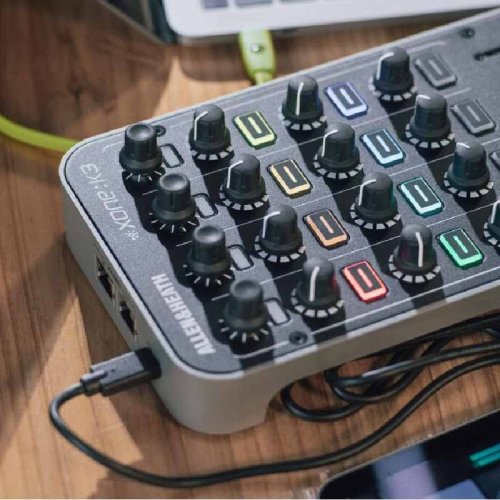 Dj-мікшер Xone:K3 Фото №7 Dj-мікшер Xone:K3 Фото №7