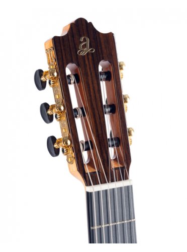 Классическая гитара CARMEN Фото №3