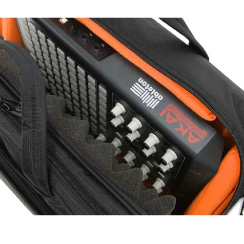 Сумка  Ultimate MIDI Controller SlingBag Medium Фото №3