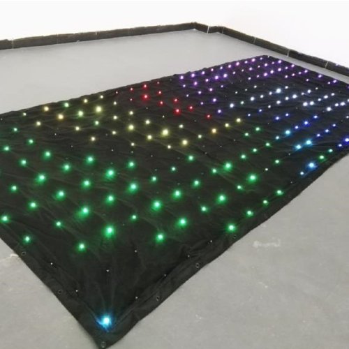 Видео LED занавес P18 4*8 RGB 3 in 1 Фото №2